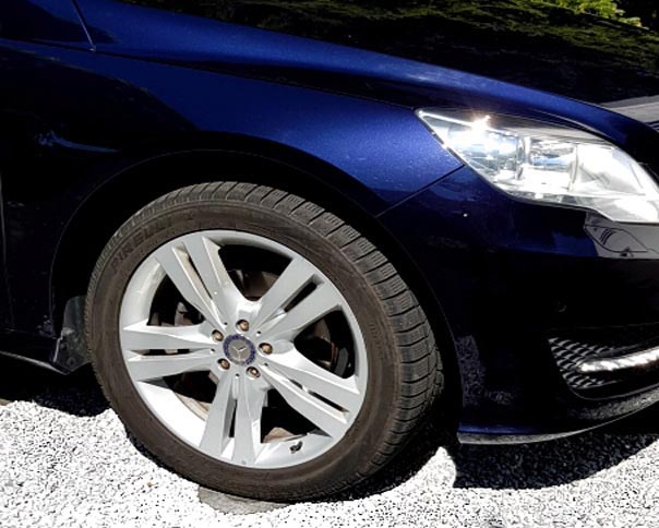 Floor recessed socket combination drive over