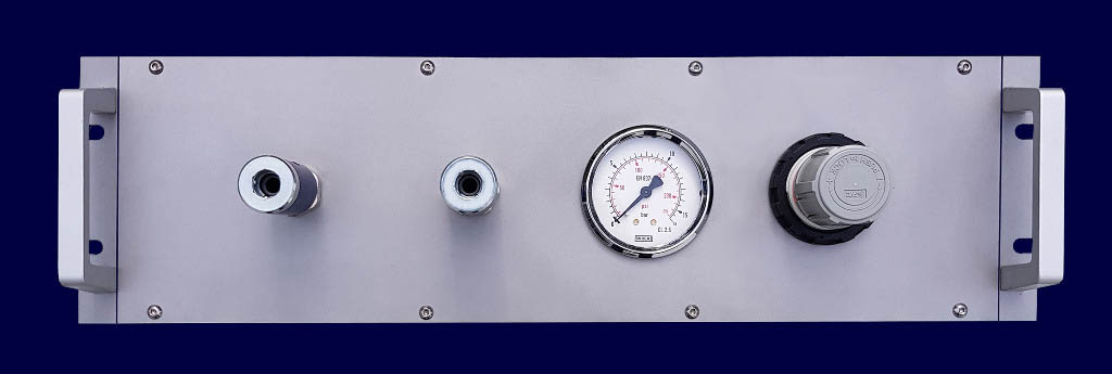 19 inch persluchtrek met regelaar, drukindicator en veiligheidsluchtkoppelingen