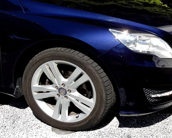 Bodeneinbau-Steckdosen-Kombination befahrbar