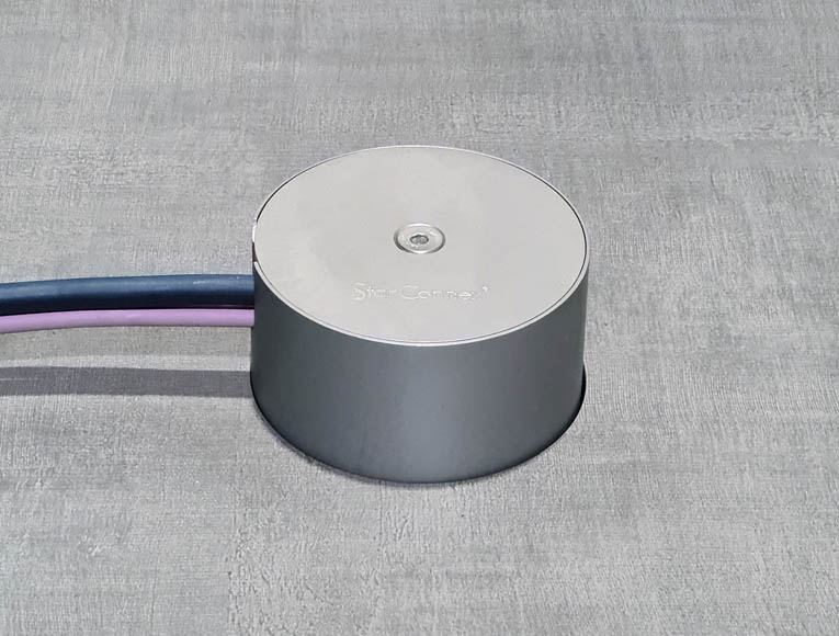 Kabeldom mit seitlichem Leitungsausgang